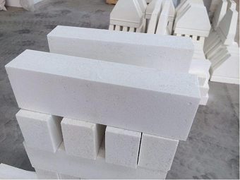 Application of zircon brick