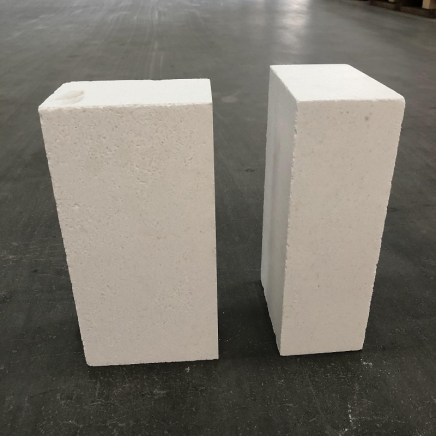 Advantages of applying microporous corundum bricks to blast furnace ceramic cups